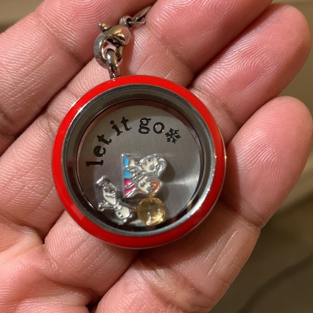 Frozen themed floating locket